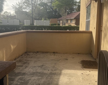 401 Honeycomb Way Way - Photo Thumbnail 2