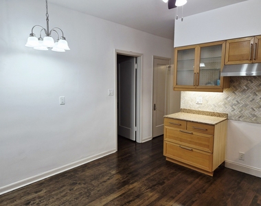 7826 S Bennett Avenue - Photo Thumbnail 17