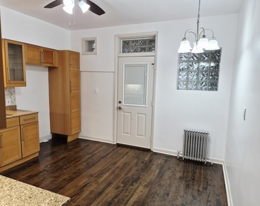 7826 S Bennett Avenue - Photo Thumbnail 16