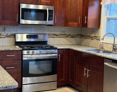 1471 Brandywyn Lane - Photo Thumbnail 3