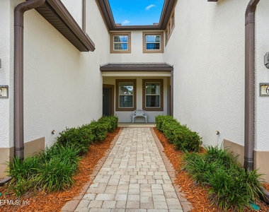 610 Orchard Pass Avenue - Photo Thumbnail 2