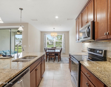 610 Orchard Pass Avenue - Photo Thumbnail 7