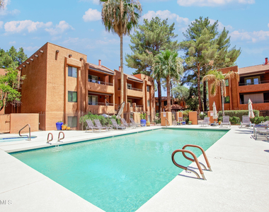 4704 E Paradise Village Parkway N - Photo Thumbnail 18