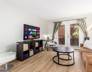 4704 E Paradise Village Parkway N - Photo Thumbnail 11