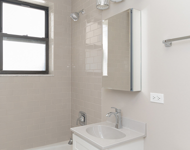 817 W Lakeside Place - Photo Thumbnail 16