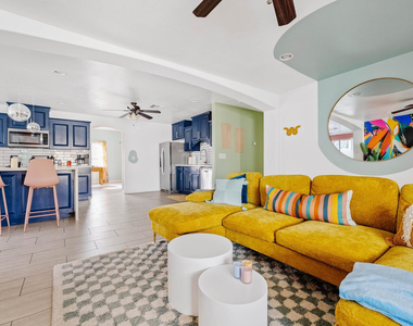 1101 E Ruth Avenue - Photo Thumbnail 2
