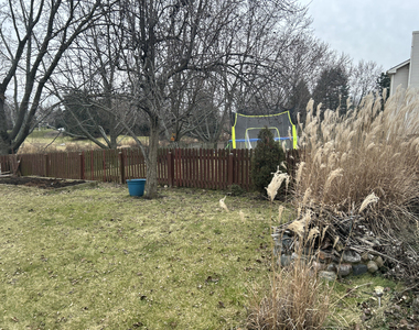 21509 W Georgetown Drive - Photo Thumbnail 9