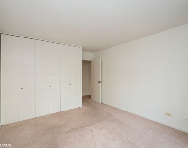 211 E Ohio Street - Photo Thumbnail 7