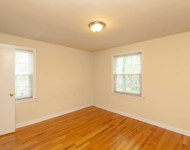 4258 W Nelson Street - Photo Thumbnail 6