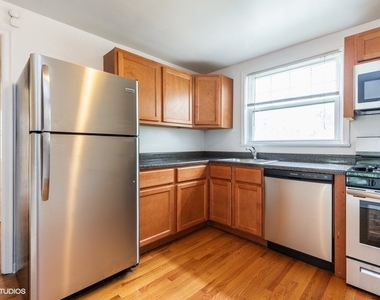 4232 W Nelson Street - Photo Thumbnail 2