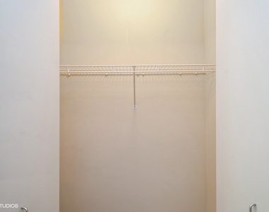 2 E Erie Street - Photo Thumbnail 1