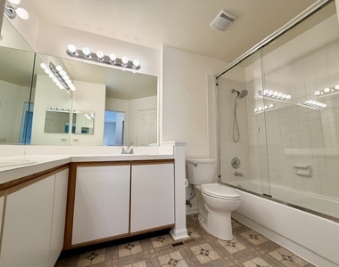 801 N Shady Oaks Drive - Photo Thumbnail 16