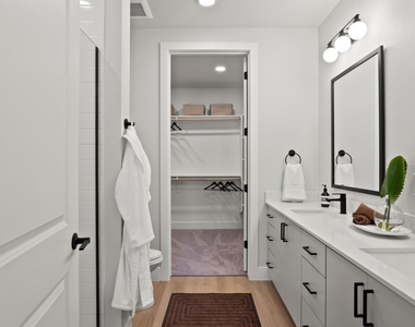 500 E Rivulon Boulevard - Photo Thumbnail 26