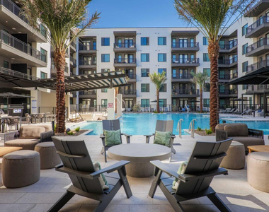 500 E Rivulon Boulevard - Photo Thumbnail 46