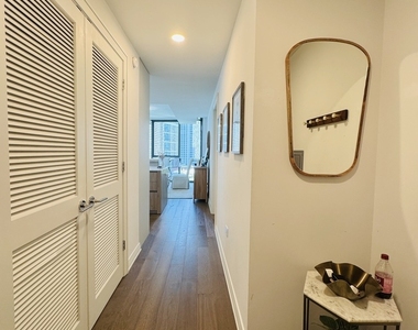 211 N Harbor Drive - Photo Thumbnail 1