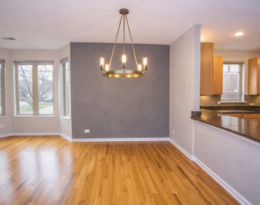 8900 31st Street - Photo Thumbnail 2