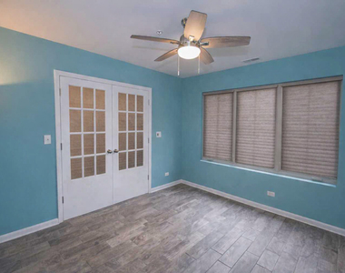 8900 31st Street - Photo Thumbnail 5