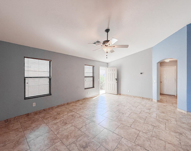 23816 N Wilderness Way - Photo Thumbnail 15