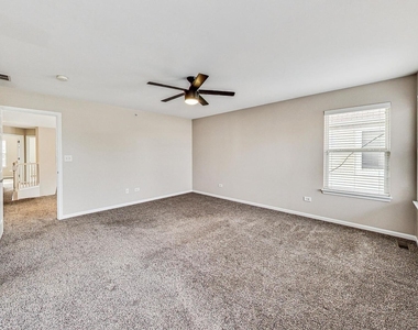 1686 Buckingham Drive - Photo Thumbnail 16