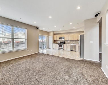 1686 Buckingham Drive - Photo Thumbnail 12