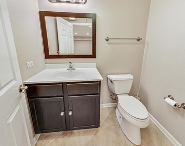 1686 Buckingham Drive - Photo Thumbnail 34