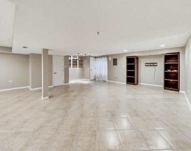 1686 Buckingham Drive - Photo Thumbnail 31