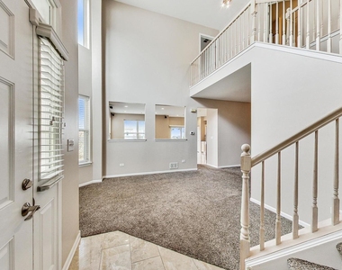 1686 Buckingham Drive - Photo Thumbnail 3