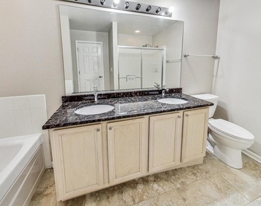 1686 Buckingham Drive - Photo Thumbnail 19