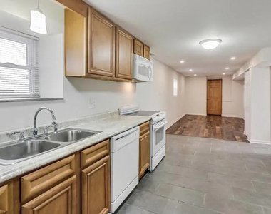 4988 N Elston Avenue - Photo Thumbnail 4