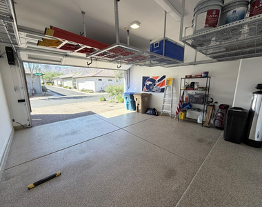 5169 N 207th Drive - Photo Thumbnail 4