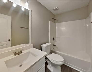 2896 Spence Court - Photo Thumbnail 15