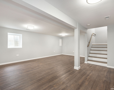 513 Monroe Road - Photo Thumbnail 15
