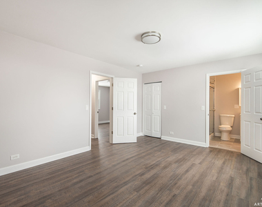 513 Monroe Road - Photo Thumbnail 10