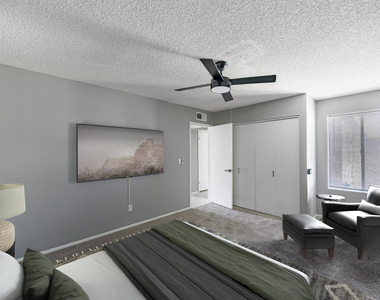 2355 W Voltaire Avenue - Photo Thumbnail 10