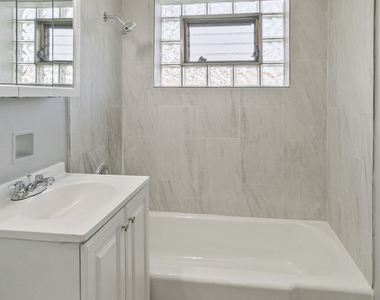 444 Hickory Street - Photo Thumbnail 15