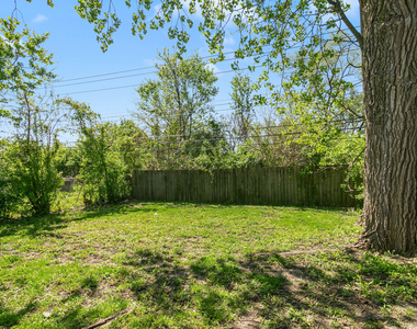 444 Hickory Street - Photo Thumbnail 18