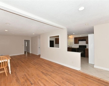 2246 Whites Mill Road - Photo Thumbnail 4