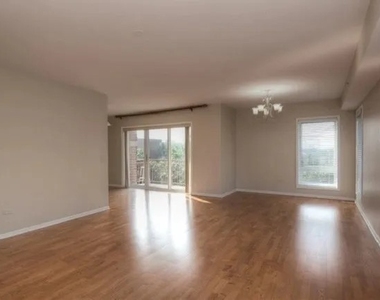1378 Perry Street - Photo Thumbnail 7