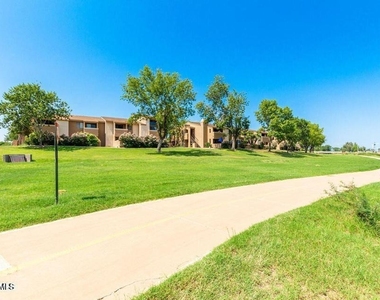 7950 E Starlight Way - Photo Thumbnail 34