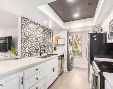 7950 E Starlight Way - Photo Thumbnail 6