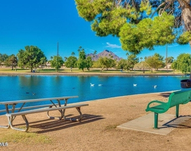 7950 E Starlight Way - Photo Thumbnail 35