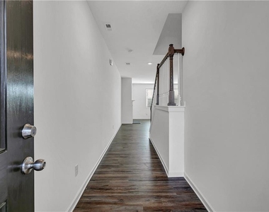 5650 Flint Lane - Photo Thumbnail 2