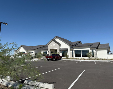 1840 W Spaulding Avenue - Photo Thumbnail 71