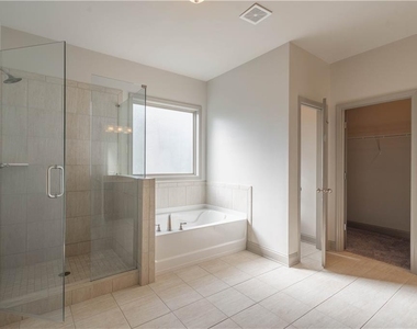 2121 Spring Sound Lane - Photo Thumbnail 49