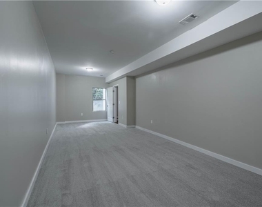 2121 Spring Sound Lane - Photo Thumbnail 27