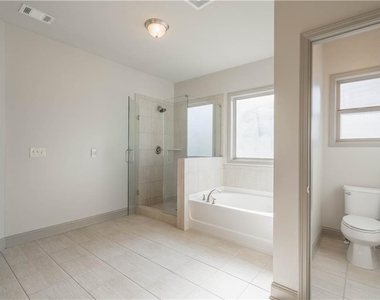 2121 Spring Sound Lane - Photo Thumbnail 52