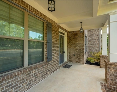 2121 Spring Sound Lane - Photo Thumbnail 4