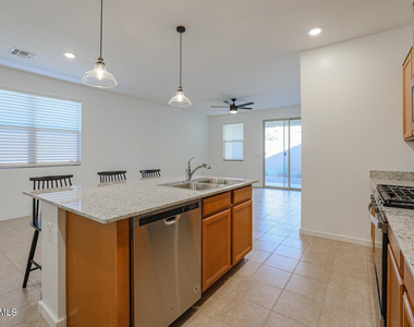 14220 W Willow Avenue - Photo Thumbnail 7