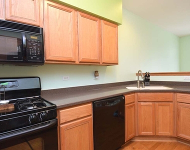 206 W Park Avenue - Photo Thumbnail 1