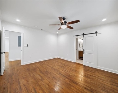 1060 Regent Street Sw - Photo Thumbnail 19
